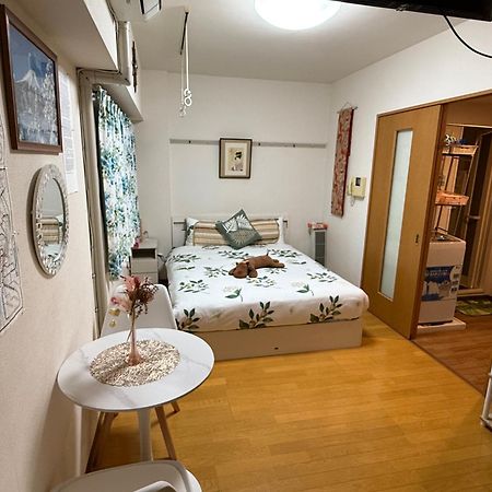 都心の家30 Square Meter King Size Bed With Stepping Rice Токіо Екстер'єр фото