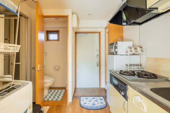 都心の家30 Square Meter King Size Bed With Stepping Rice Токіо Екстер'єр фото